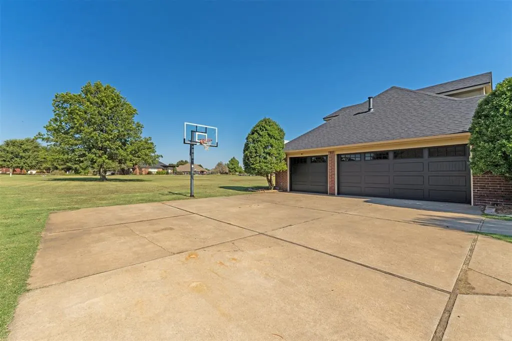 Photo 34 — 6055 W Blue Cedar Road, Edmond, OK 73025