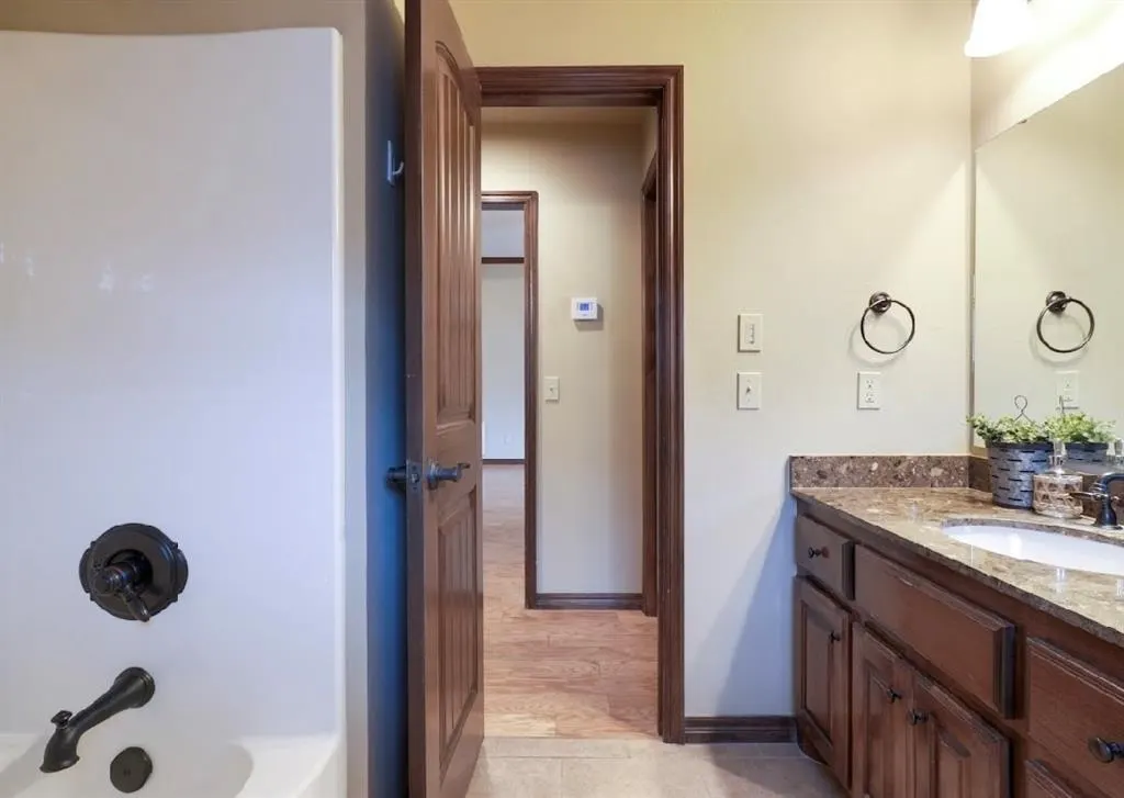 Photo 32 — 2016 Lantana Circle, Shawnee, OK 74804