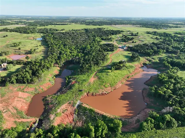 Photo 2 — 6644 W Highway 74C Highway, Crescent, OK 73028