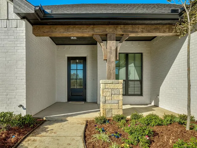 Photo 3 — 3608 Vintage Creek Drive, Norman, OK 73069
