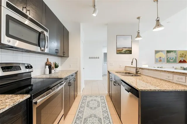 Photo 7 — 401 E Boyd Street 205, Norman, OK 73069