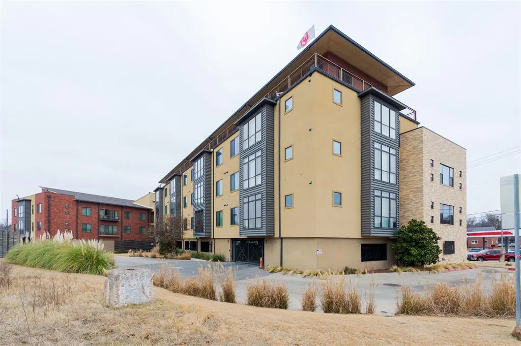 Photo 22 — 401 E Boyd Street 205, Norman, OK 73069