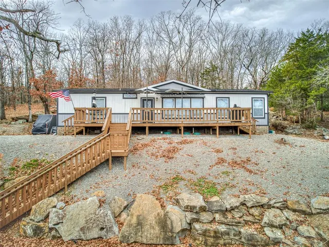 Photo 5 — 32229 S Red Fox Road, Park Hill, OK 74451