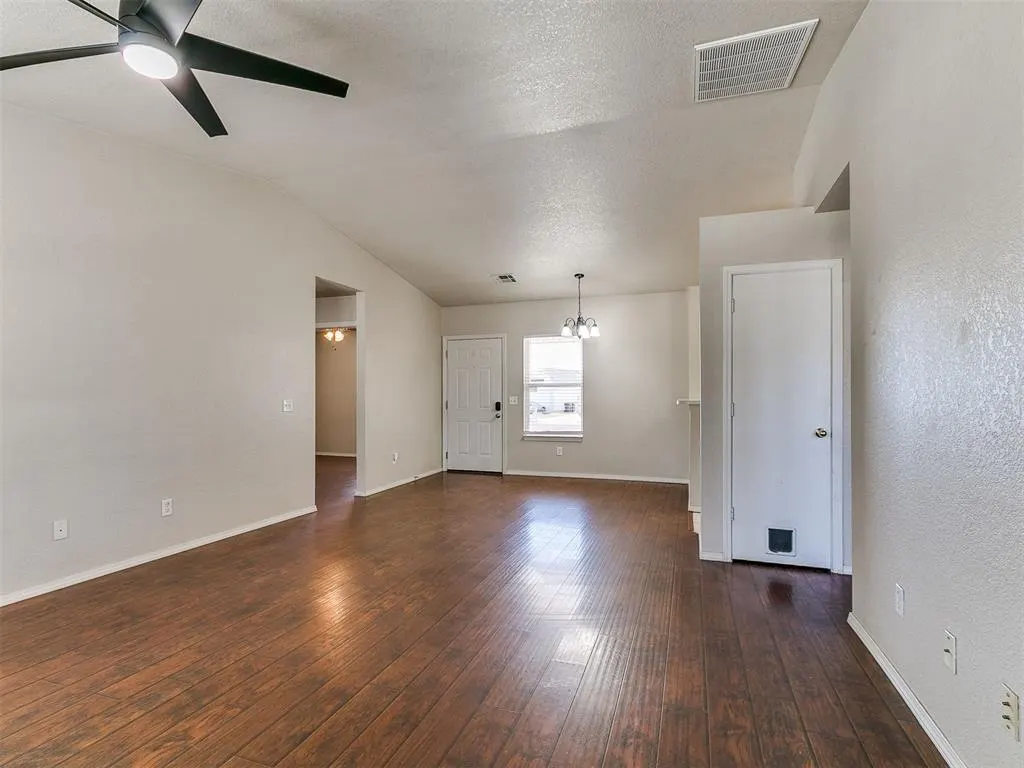 Photo 20 — 15400 Camellia Road, Oklahoma City, OK 73170