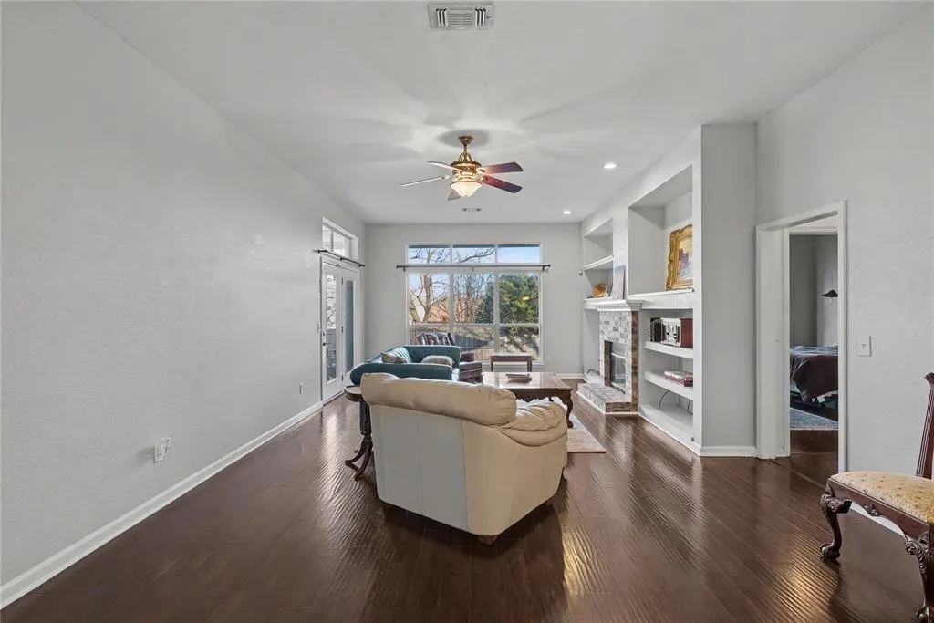 Photo 8 — 1905 Fox Hunt Lane, Edmond, OK 73003