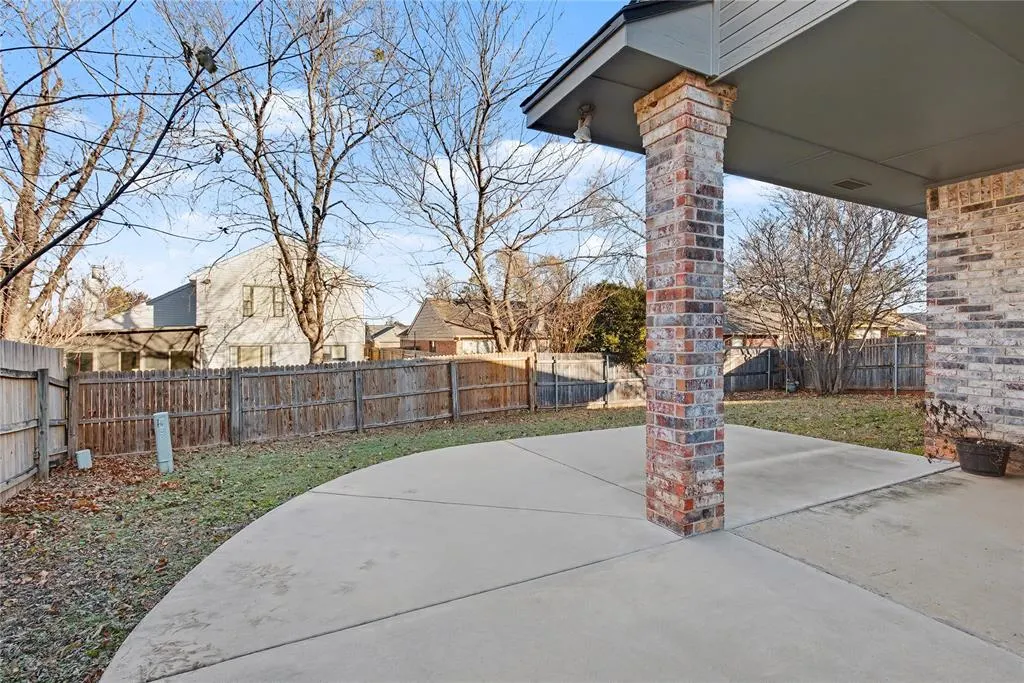 Photo 43 — 1905 Fox Hunt Lane, Edmond, OK 73003