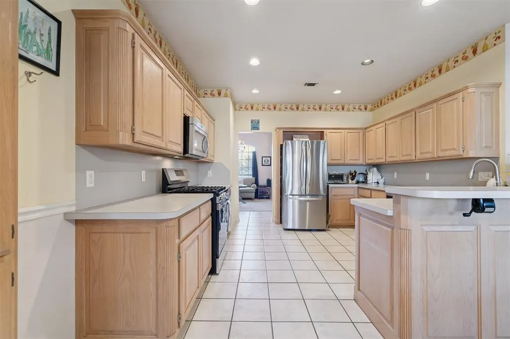 Photo 13 — 15613 Summit Parke Drive, Edmond, OK 73013