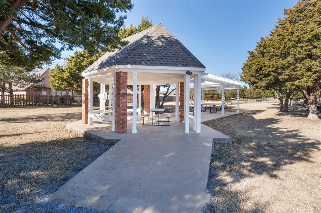 Photo 47 — 15613 Summit Parke Drive, Edmond, OK 73013