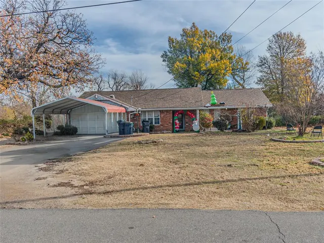 Photo 2 — 1904 N Donald Avenue, Oklahoma City, OK 73127