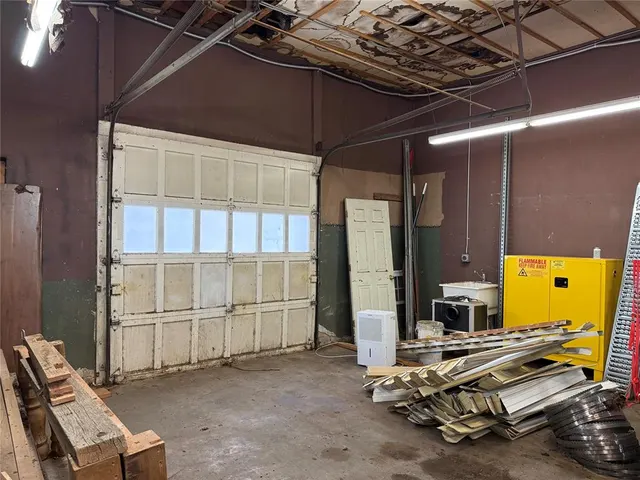 Photo 7 — 118 N Grand Street, Crescent, OK 73028