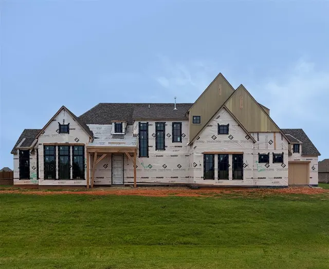 Front exterior — 987 Lucas Circle, Newcastle, OK 73065