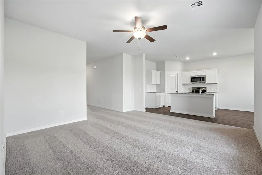 Photo 4 — 1018 Prairie Drive, Tuttle, OK 73089