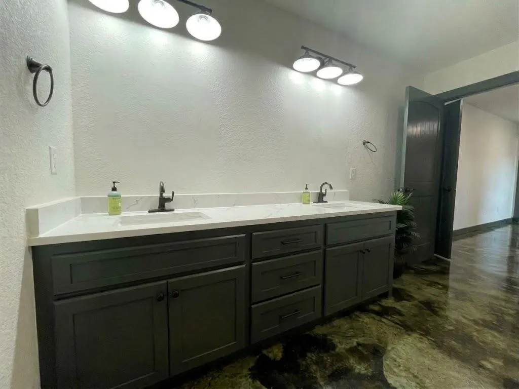 Photo 12 — 670 Pine Meadow Lane, Broken Bow, OK 74748