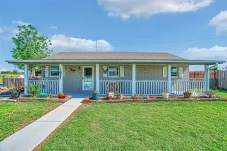 Sold home at 1821 Cattlemen Drive