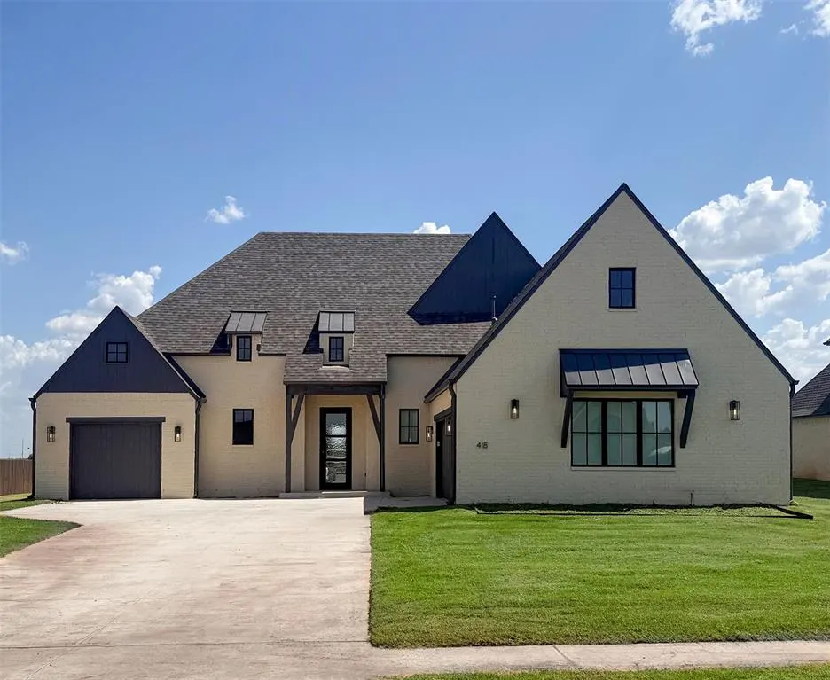 Front exterior — 418 Venetian Avenue, Piedmont, OK 73078