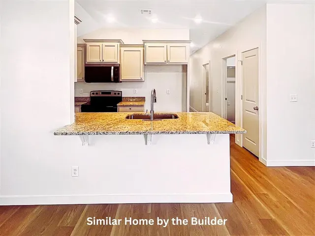 Photo 4 — 1719 SW Washington Avenue, Lawton, OK 73507