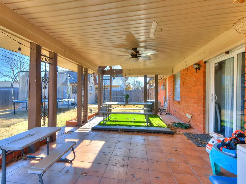 Photo 10 — 11012 Greystone Avenue, The Village, OK 73120