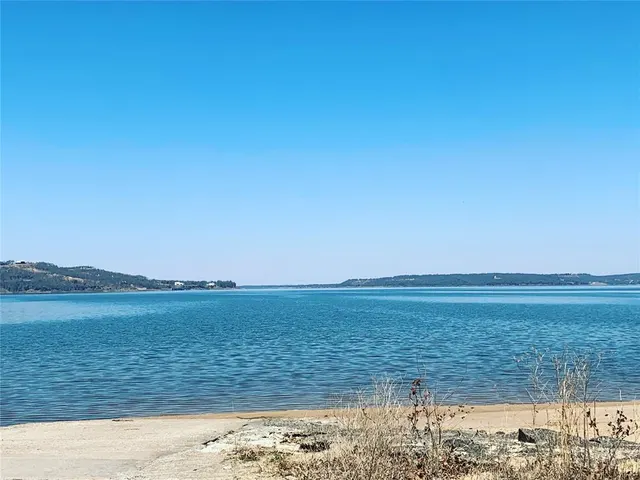Photo 3 — 44 Hickory Stick Lane, Eufaula, OK 74432