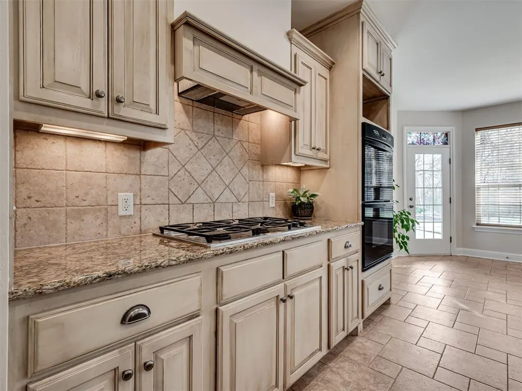 Photo 14 — 228 Millbury Road, Norman, OK 73071
