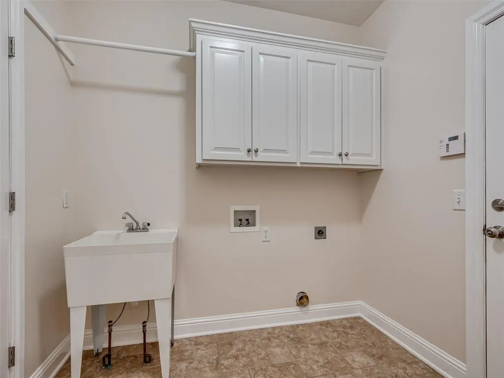 Photo 34 — 228 Millbury Road, Norman, OK 73071