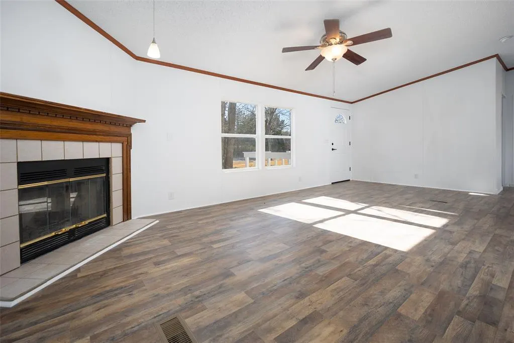Photo 3 — 20401 Misty Glen Drive, Newalla, OK 74857