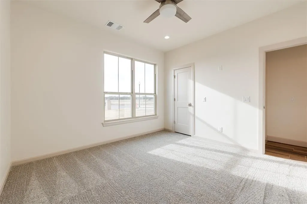 Photo 33 — 2401 Heathery Park, Oklahoma City, OK 73128