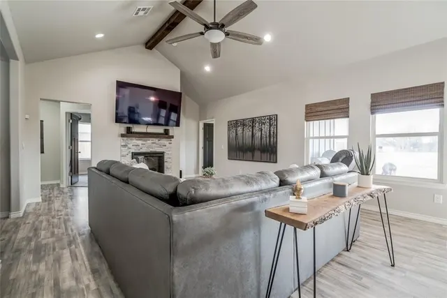 Photo 8 — 1702 E Rogers Street, El Reno, OK 73036