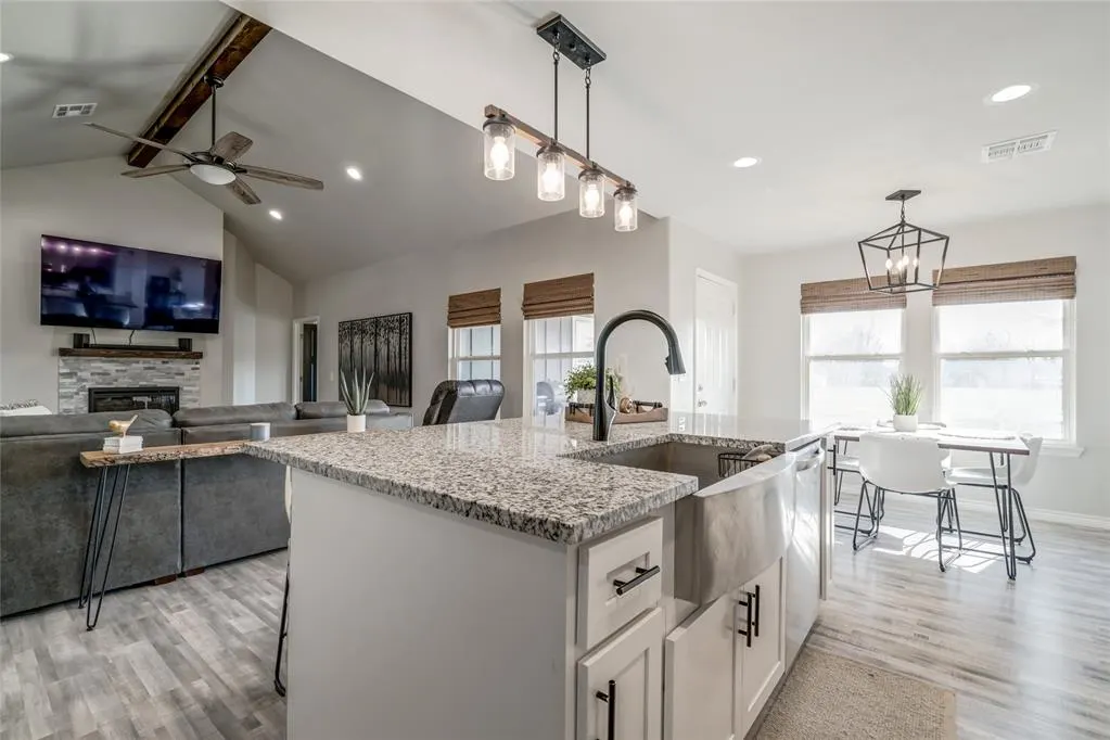 Photo 14 — 1702 E Rogers Street, El Reno, OK 73036
