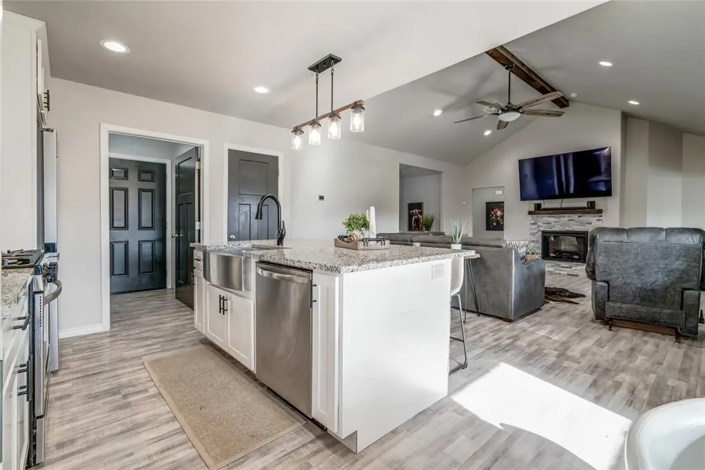 Photo 18 — 1702 E Rogers Street, El Reno, OK 73036