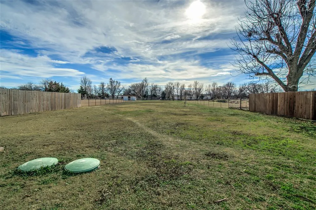 Photo 37 — 1702 E Rogers Street, El Reno, OK 73036