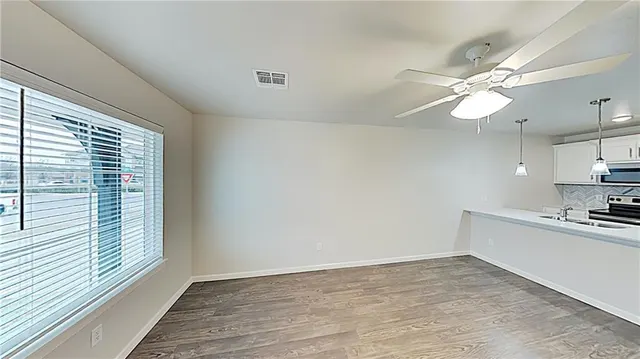 Photo 6 — 4902 Avion Court, Oklahoma City, OK 73135