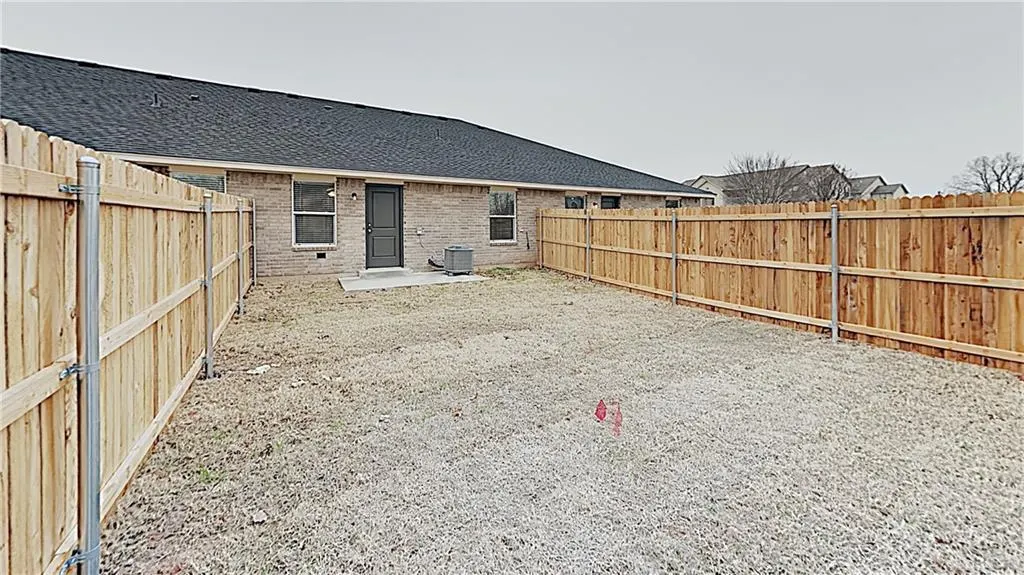 Photo 12 — 4902 Avion Court, Oklahoma City, OK 73135