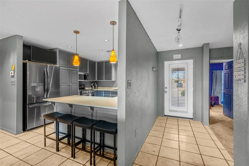 Photo 4 — 109 Sunny Lane, Elgin, OK 73538