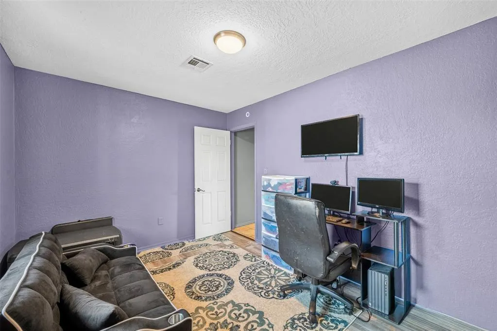 Photo 20 — 109 Sunny Lane, Elgin, OK 73538