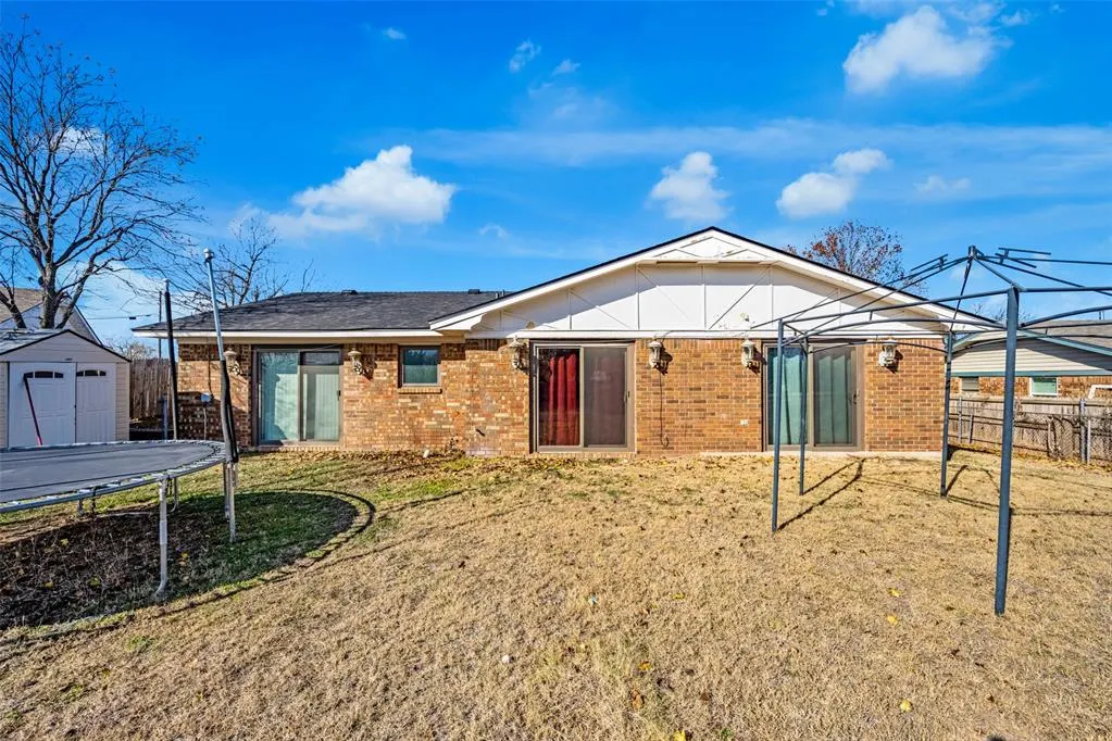 Photo 28 — 109 Sunny Lane, Elgin, OK 73538