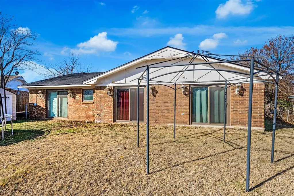 Photo 29 — 109 Sunny Lane, Elgin, OK 73538