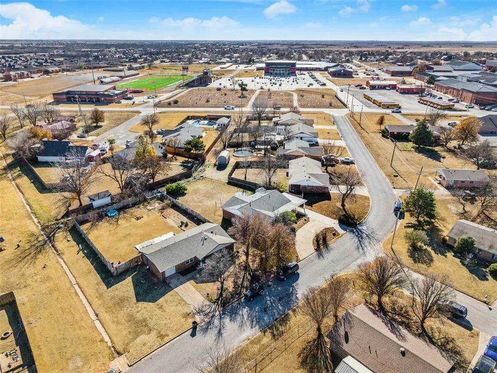 Photo 38 — 109 Sunny Lane, Elgin, OK 73538