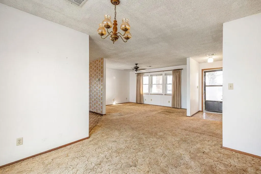 Photo 5 — 11610 N 190th East Avenue, Collinsville, OK 74021