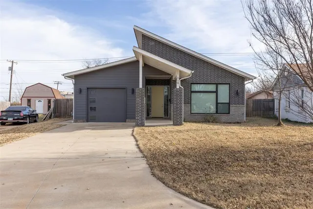 Photo 5 — 518 N Marshall Drive, Midwest City, OK 73110