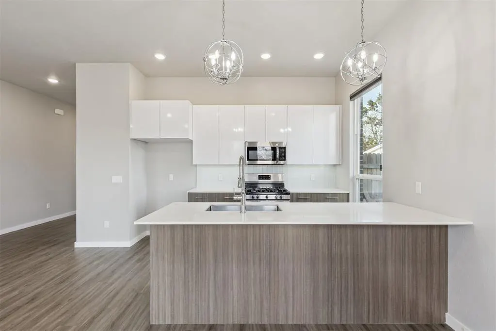 Photo 15 — 518 N Marshall Drive, Midwest City, OK 73110