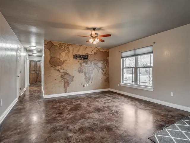 Photo 6 — 702 E 6th Street, Chandler, OK 74834