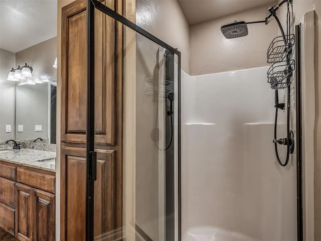Photo 27 — 702 E 6th Street, Chandler, OK 74834