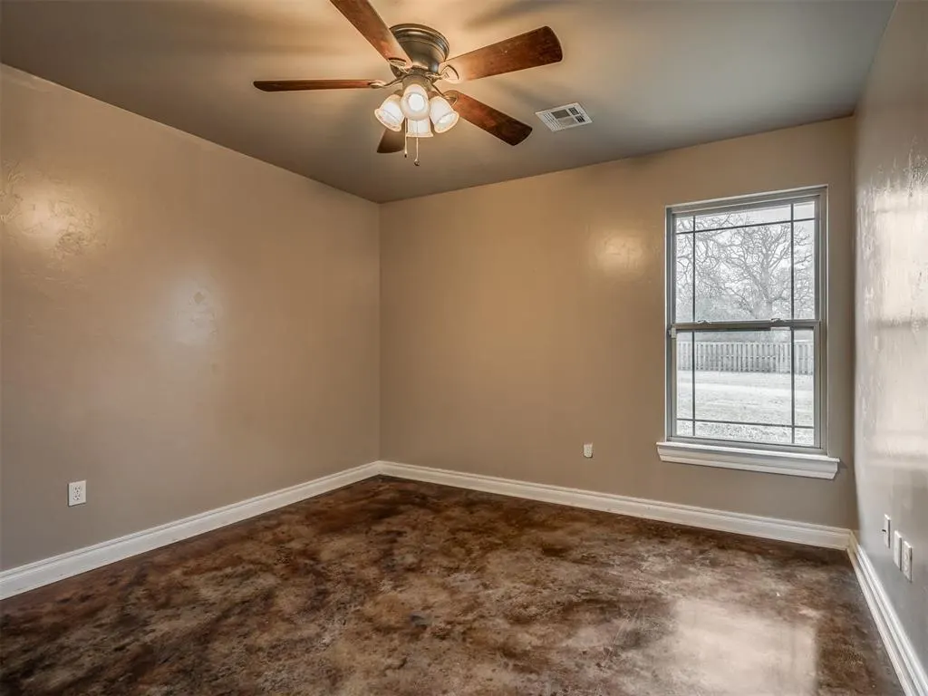 Photo 28 — 702 E 6th Street, Chandler, OK 74834