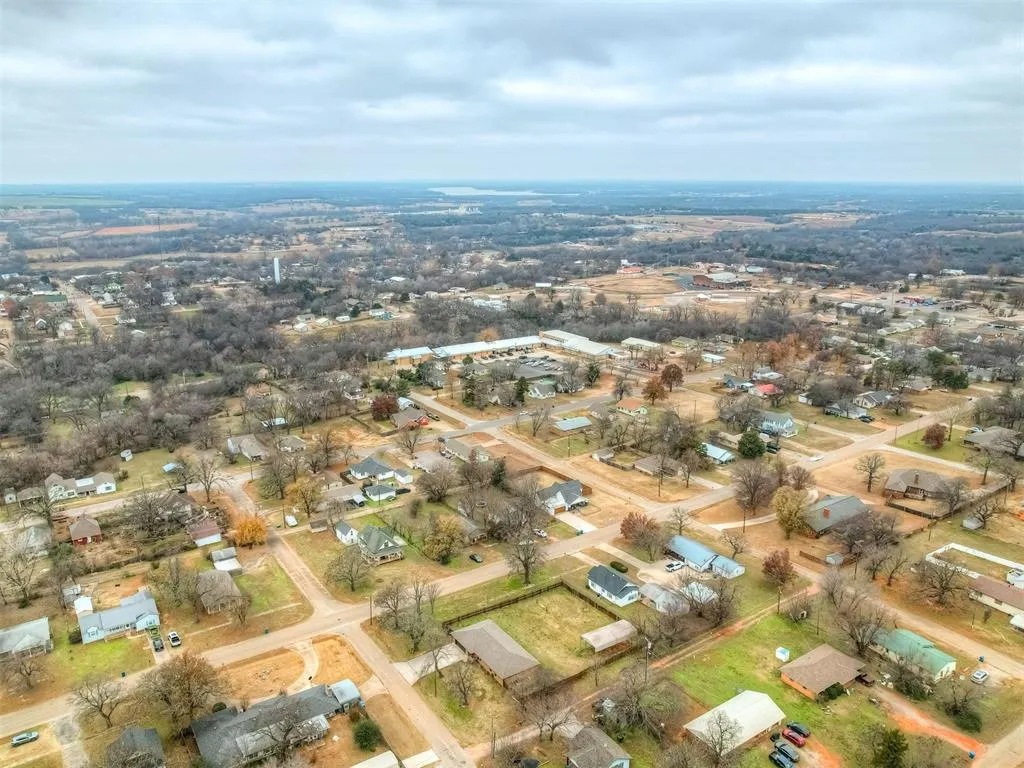 Photo 47 — 702 E 6th Street, Chandler, OK 74834