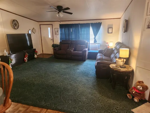Photo 2 — 314 Pine Street, Wilson, OK 73463
