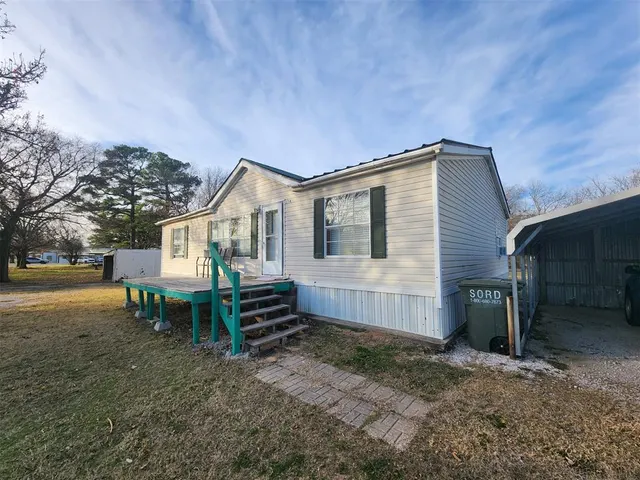 Photo 8 — 314 Pine Street, Wilson, OK 73463