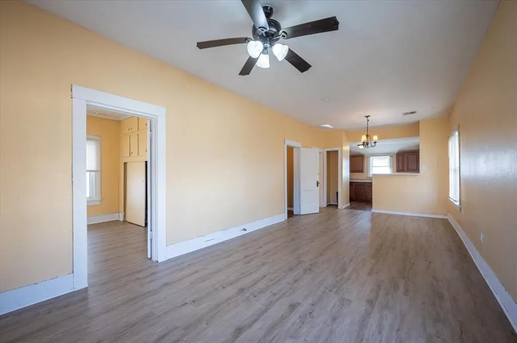 Photo 7 — 315 N Kings Highway, Cushing, OK 74023