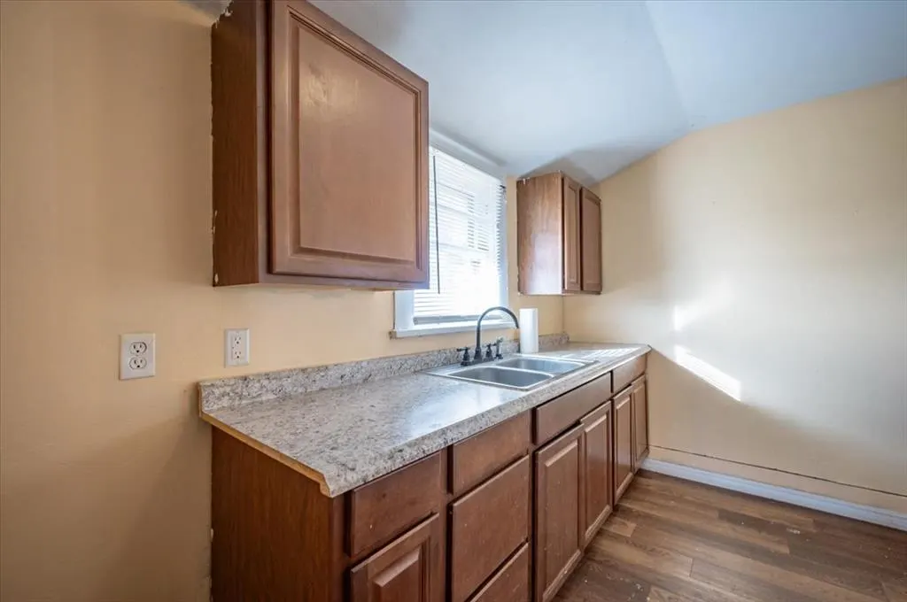 Photo 14 — 315 N Kings Highway, Cushing, OK 74023
