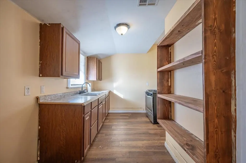 Photo 15 — 315 N Kings Highway, Cushing, OK 74023