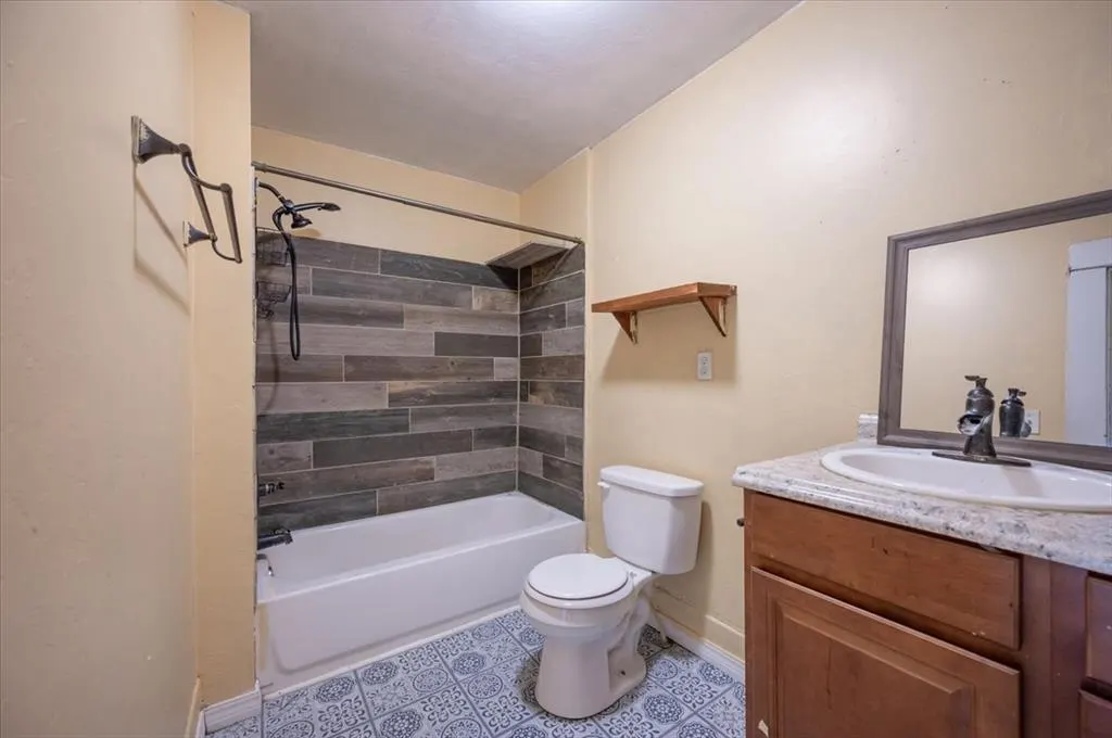 Photo 22 — 315 N Kings Highway, Cushing, OK 74023